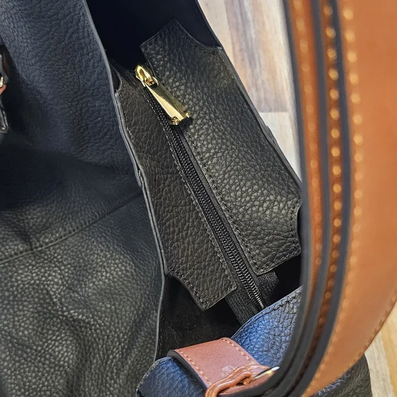 New Black Zip Tote Bag with Brown Handle and a Matching Coin Purse. - Picture 6 of 6